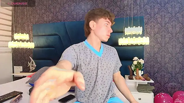 TaylerWhite online show from January 2026 12:31:02 PM