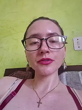 Snapshot of Linda_Hot13 chatting on September 2025 02:06:01 PM Linda Hot13 online show from September 2025 02:06:01 PM