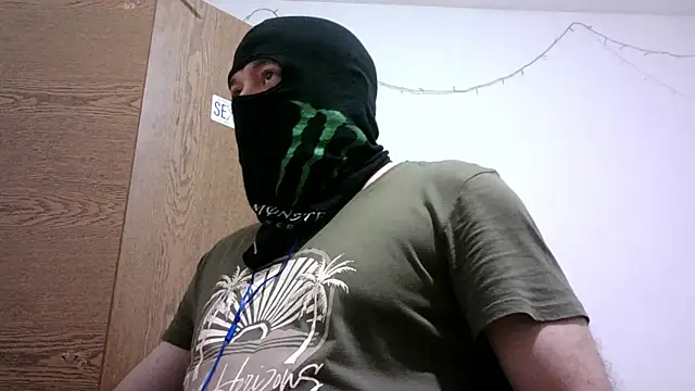 Black Scorpion91 online show from October 2025 04:48:01 PM