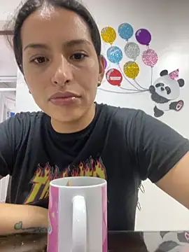 Mia garcia28 online show from November 2025 07:12:01 PM