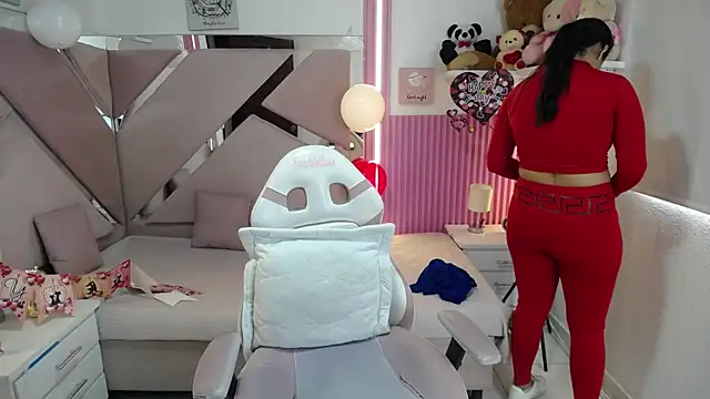 Mia garcia28 online show from February 2026 07:51:02 PM