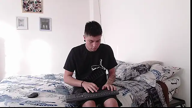 Snapshot of Sweet_paradisex chatting on September 2025 11:56:02 AM Sweet paradisex online show from September 2025 11:56:02 AM