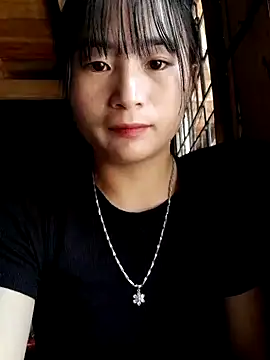 Sunyinn online show from September 2025 02:02:02 AM