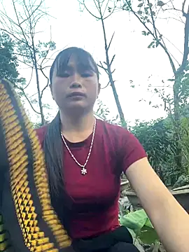 Sunyinn online show from October 2025 10:07:01 AM