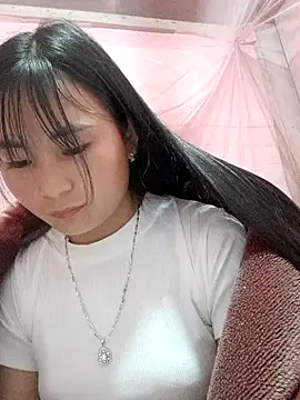 Sunyinn online show from March 2026 01:17:02 PM