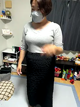 Snapshot of hima-wari0707 chatting on October 2025 01:54:02 PM hima-wari0707 online show from October 2025 01:54:02 PM