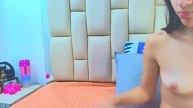 sweet amye online show from November 2025 08:08:01 PM