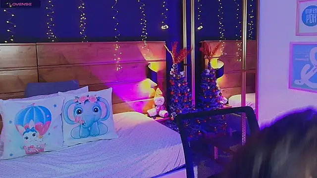 hanna kimura online show from November 2025 07:45:02 PM