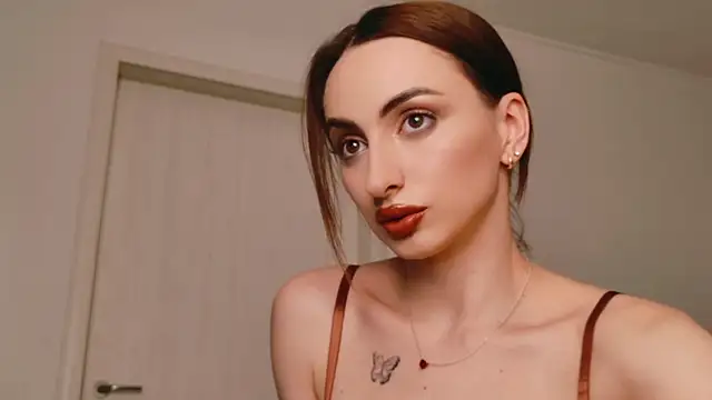 AuraPure online show from October 2025 06:50:02 PM