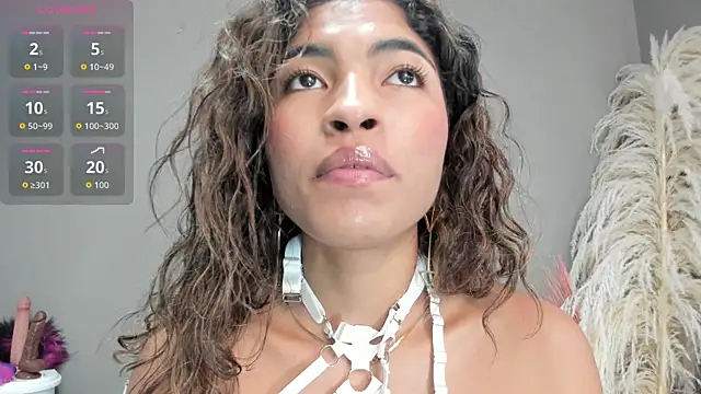 sienna glow online show from February 2026 12:46:01 PM