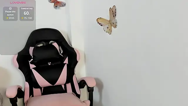 mari-ross online show from October 2025 02:00:02 AM