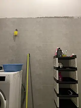 Handydila online show from September 2025 10:26:01 PM