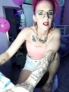 Purple2StayThnxx online show from October 2025 11:04:01 PM