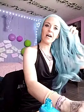 Purple2StayThnxx online show from March 2026 07:41:02 PM