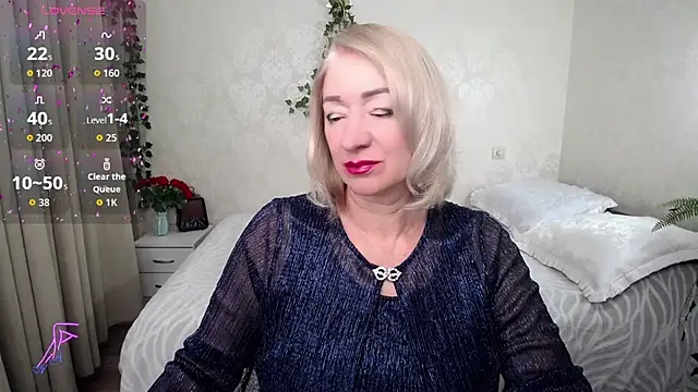 hunters woman online show from November 2025 04:49:01 PM