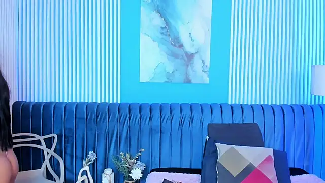 milavega  online show from April 2026 02:47:02 PM