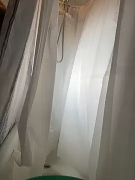 SeccySerena online show from February 2026 03:54:01 PM