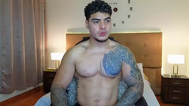 Snapshot of Steven_Velez chatting on April 2026 01:29:01 AM Steven Velez online show from April 2026 01:29:01 AM