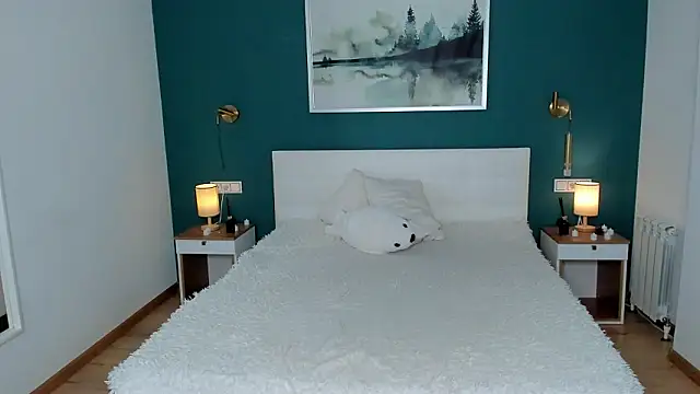 HollisHearl online show from February 2026 07:06:01 AM