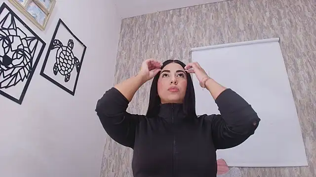 abbypratt online show from October 2025 07:12:02 PM