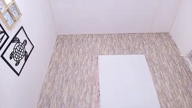 abbypratt online show from October 2025 07:08:01 PM