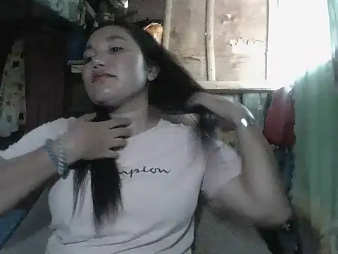 Snapshot of vivahot_sweet chatting on May 2026 03:33:01 AM vivahot sweet online show from May 2026 03:33:01 AM