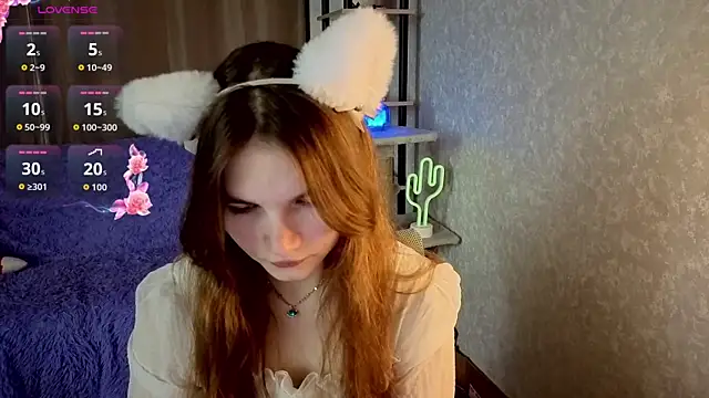 Snapshot of Nika_OMG chatting on October 2025 08:39:02 PM Nika OMG online show from October 2025 08:39:02 PM