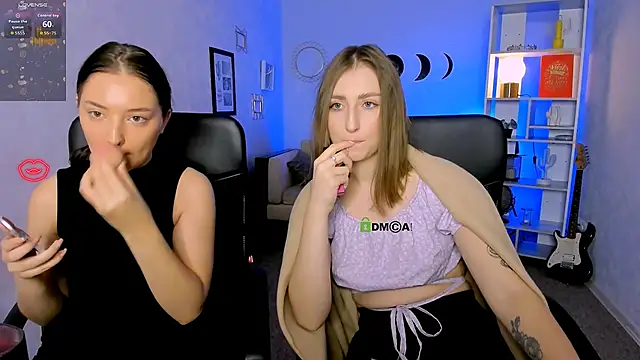 eva smiith  online show from November 2025 07:30:01 AM