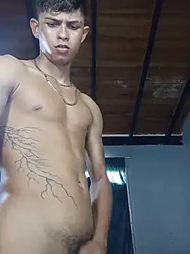 Snapshot of God_Eros_23cm chatting on June 2026 09:17:02 PM God Eros 23cm online show from June 2026 09:17:02 PM