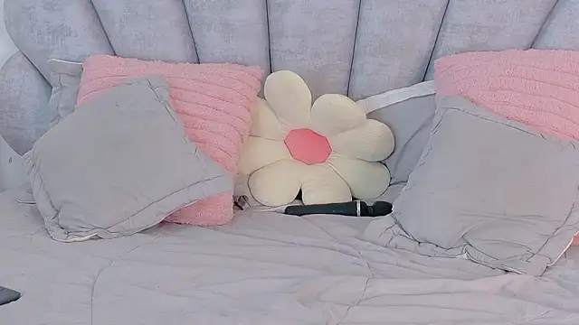 emma-conti2 online show from March 2026 02:23:02 PM