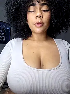 Yerystar online show from October 2025 09:08:02 PM