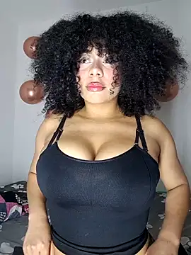 Yerystar online show from November 2025 12:46:02 AM