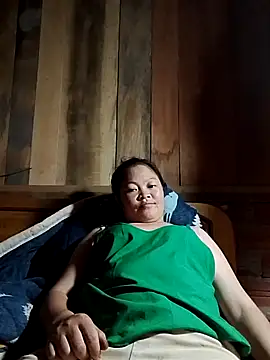 Snapshot of MaySweetb chatting on September 2025 11:59:01 AM MaySweetb online show from September 2025 11:59:01 AM