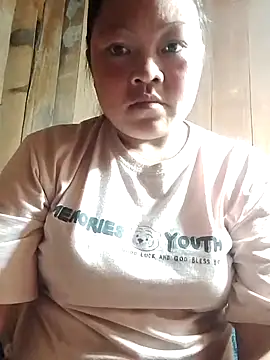 Snapshot of MaySweetb chatting on October 2025 03:21:02 AM MaySweetb online show from October 2025 03:21:02 AM