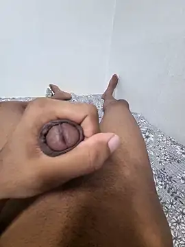 Snapshot of yesh_x chatting on September 2025 08:26:01 AM yesh x online show from September 2025 08:26:01 AM