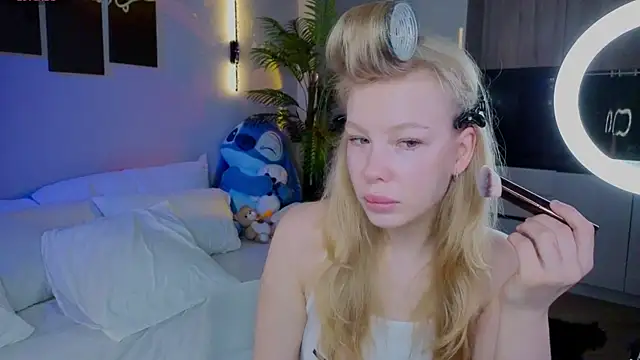 Snapshot of emilyshepar_d chatting on May 2026 02:06:02 AM emilyshepar d online show from May 2026 02:06:02 AM