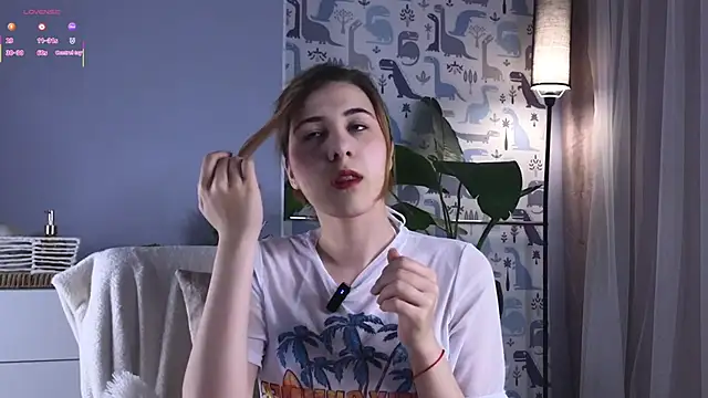 QueenieGitt online show from March 2026 01:32:01 AM