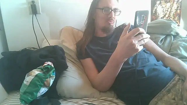 Snapshot of dandonn chatting on April 2026 03:09:02 PM dandonn online show from April 2026 03:09:02 PM