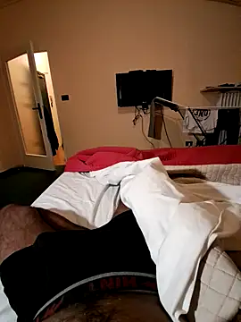 Snapshot of Stud_s chatting on November 2025 11:05:01 PM Stud s online show from November 2025 11:05:01 PM