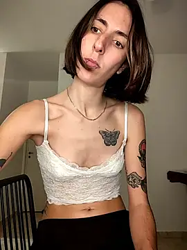 Snapshot of sweetsinxxx chatting on June 2026 02:45:02 AM sweetsinxxx online show from June 2026 02:45:02 AM