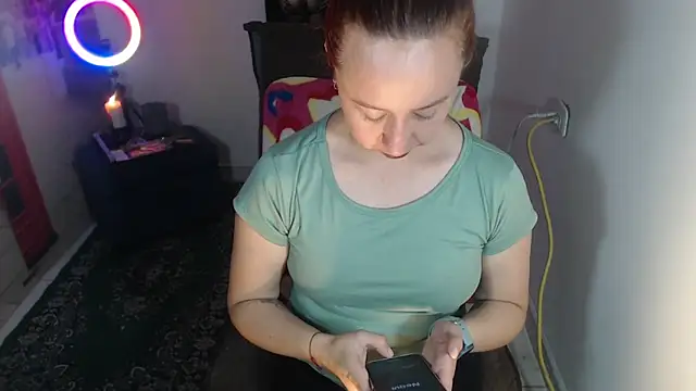 Milf Valeria online show from September 2025 02:43:02 PM