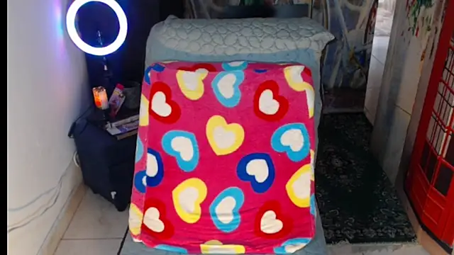 Milf Valeria online show from October 2025 02:18:01 PM