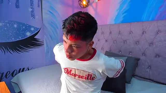 MaxiWildd online show from November 2025 02:05:01 PM