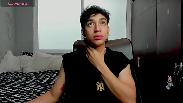 Noxx starkK online show from December 2025 03:49:02 PM