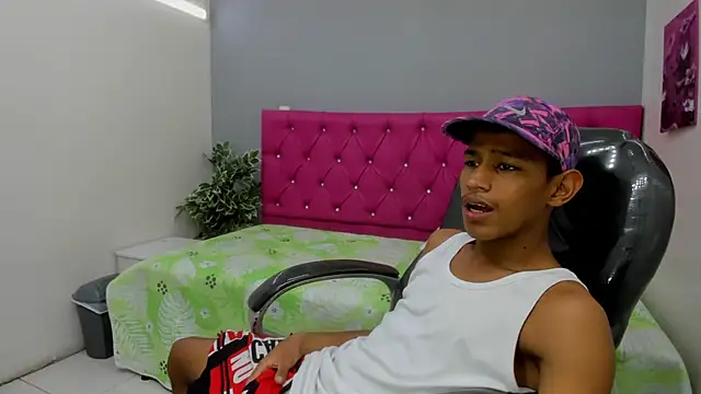 Rory castro online show from October 2025 07:23:02 PM