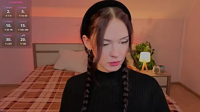 Adetta online show from March 2026 03:10:01 AM