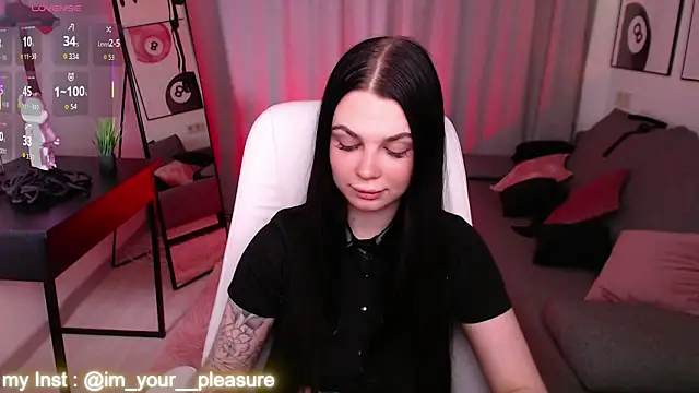 Michela Fruet online show from February 2026 01:05:02 AM