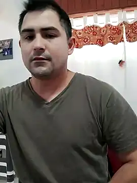 Bradd 32 online show from April 2026 11:45:02 AM