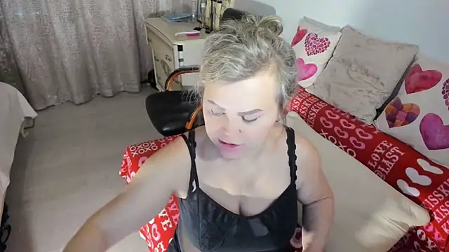 MildMature online show from February 2026 08:43:01 PM