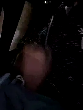 Snapshot of Elvergg1 chatting on February 2026 09:19:02 AM Elvergg1 online show from February 2026 09:19:02 AM